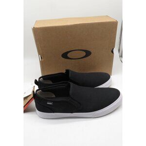 Oakley Men's Black Slip-On Canvas Sneakers Size 13.5 NEW
